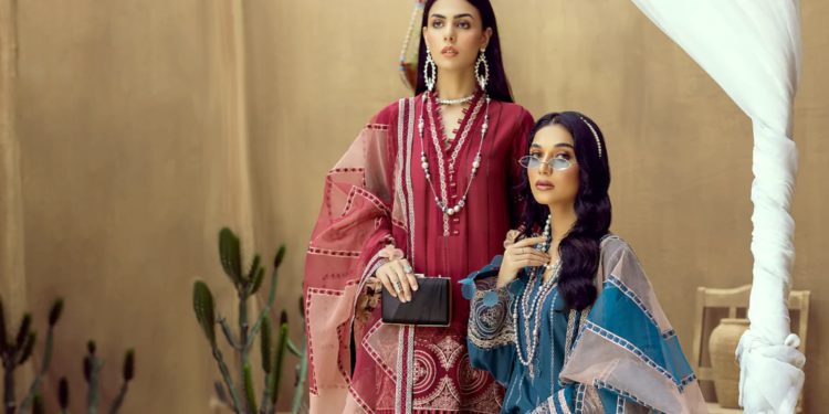 !عید پر کیسے کپڑوں کا انتخاب کریں؟روائتی یا جدید