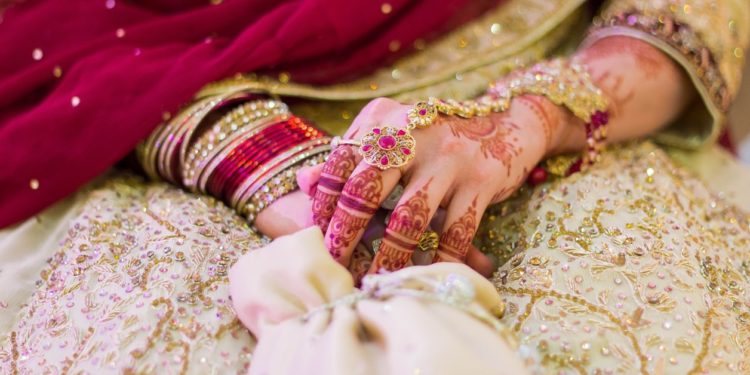 وباء کے دوران شادی زحمت یارحمت؟ 1 وباء کے دوران شادی زحمت یارحمت؟