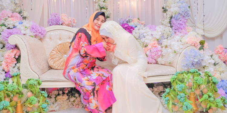 ساس اور بہو کا رشتہ :کیسے بہتر بنایا جا سکتا ہے؟ 1 ساس اور بہو کا رشتہ :کیسے بہتر بنایا جا سکتا ہے؟