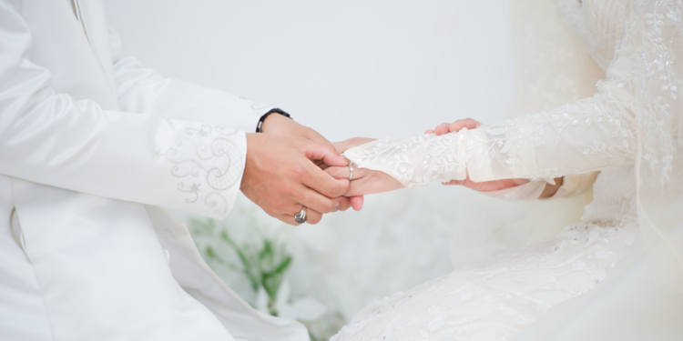 مثالی شوہر کیسے بنا جائے؟ 1 مثالی شوہر کیسے بنا جائے؟