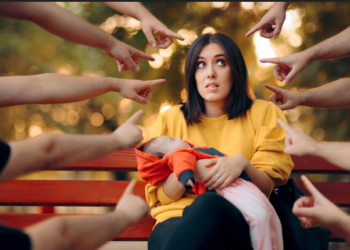 معاشرتی رویے اور کچھ چھبتے سوال!