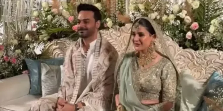 گوہر اور کبریٰ کی شادی کی تصاویر :مداحوں کے دل کو بھا گئیں 1 گوہر اور کبریٰ کی شادی کی تصاویر :مداحوں کے دل کو بھا گئیں