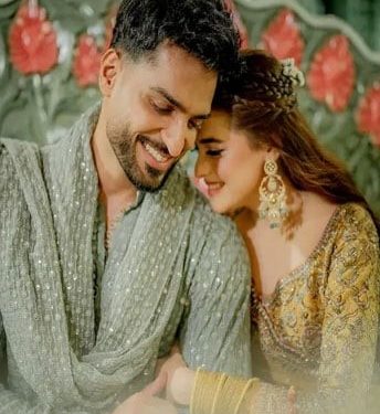 عمر شہزاد اور شانزے لودھی شادی کے بندھن میں بندھ گئے 1 عمر شہزاد اور شانزے لودھی شادی کے بندھن میں بندھ گئے