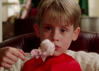 5 Fun Things to Do at Home on New Year’s Eve 4 5 Fun Things to Do at Home on New Year’s Eve