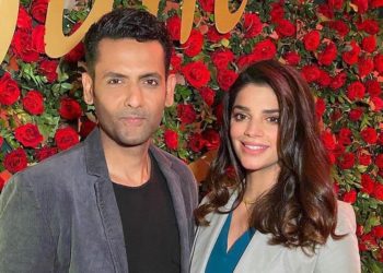 Mohib Mirza & Sanam Saeed Made Their First Public Appearance as a Couple