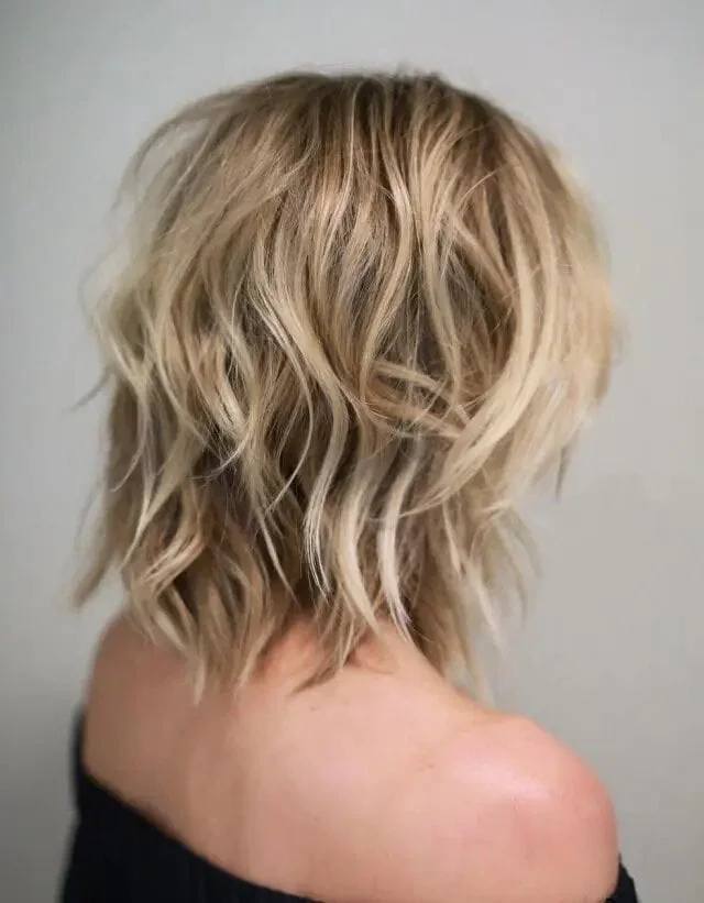 Edgy and Bold: Choppy Shag Hairstyles for a Stylish 2023 2 Edgy and Bold: Choppy Shag Hairstyles for a Stylish 2023