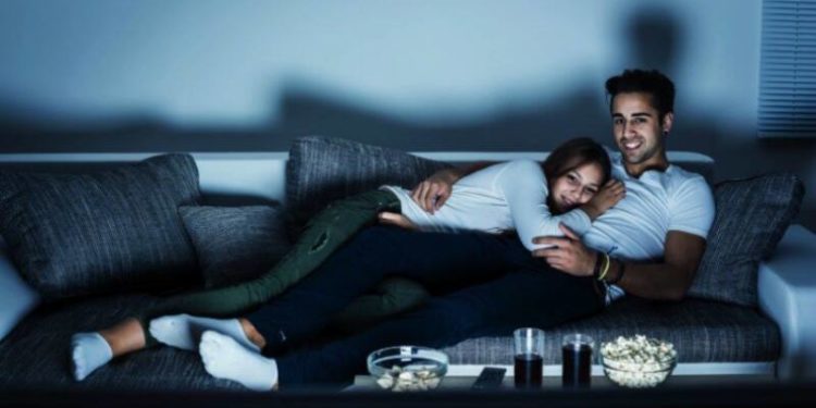 Five Summer Romantic Comedies Movies to Watch This Summer