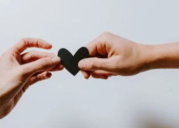 How to Maintain a Strong Relationship During a Long Distance Period