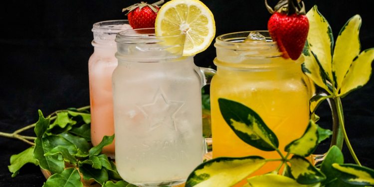 5 Refreshing Homemade Drinks to Stay Cool This Summer