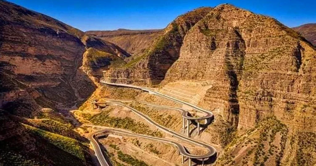 Not Your Average Travel Guide: 10 Unique Places in Pakistan