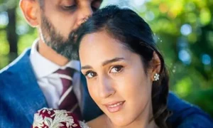 "Ek talaaq yafta aurat muashray kay liye kaanta ban jaati hai"