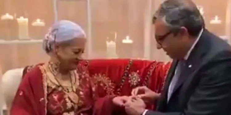 Muhabbat ki koi Umar nahi!