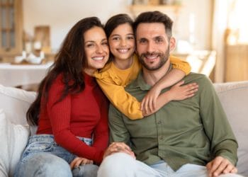 Larkian Shadi aur Profession ko kaisay Sath Lay kar Chalain?